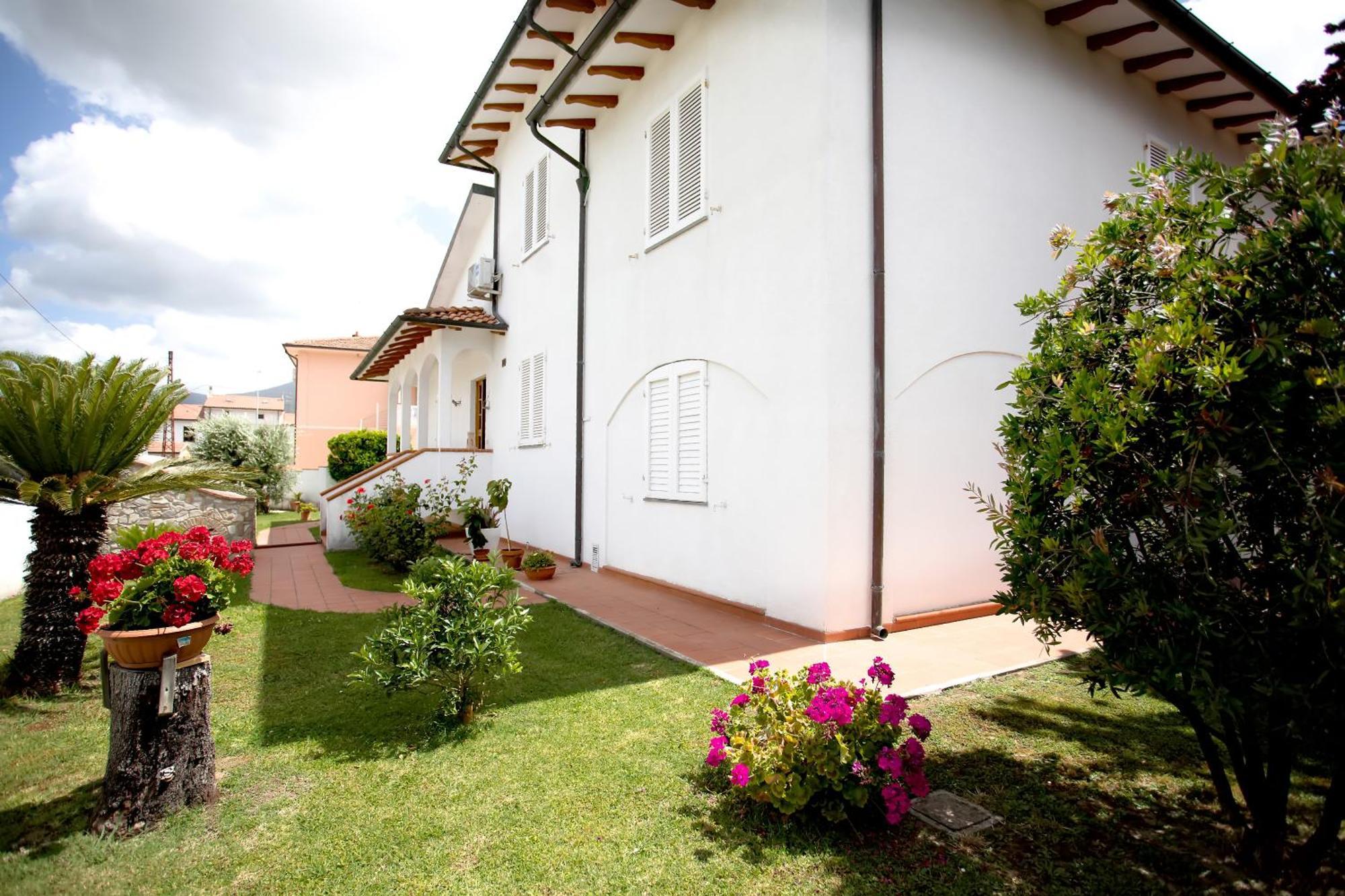 Affitti Brevi Green House Cascina Exterior photo